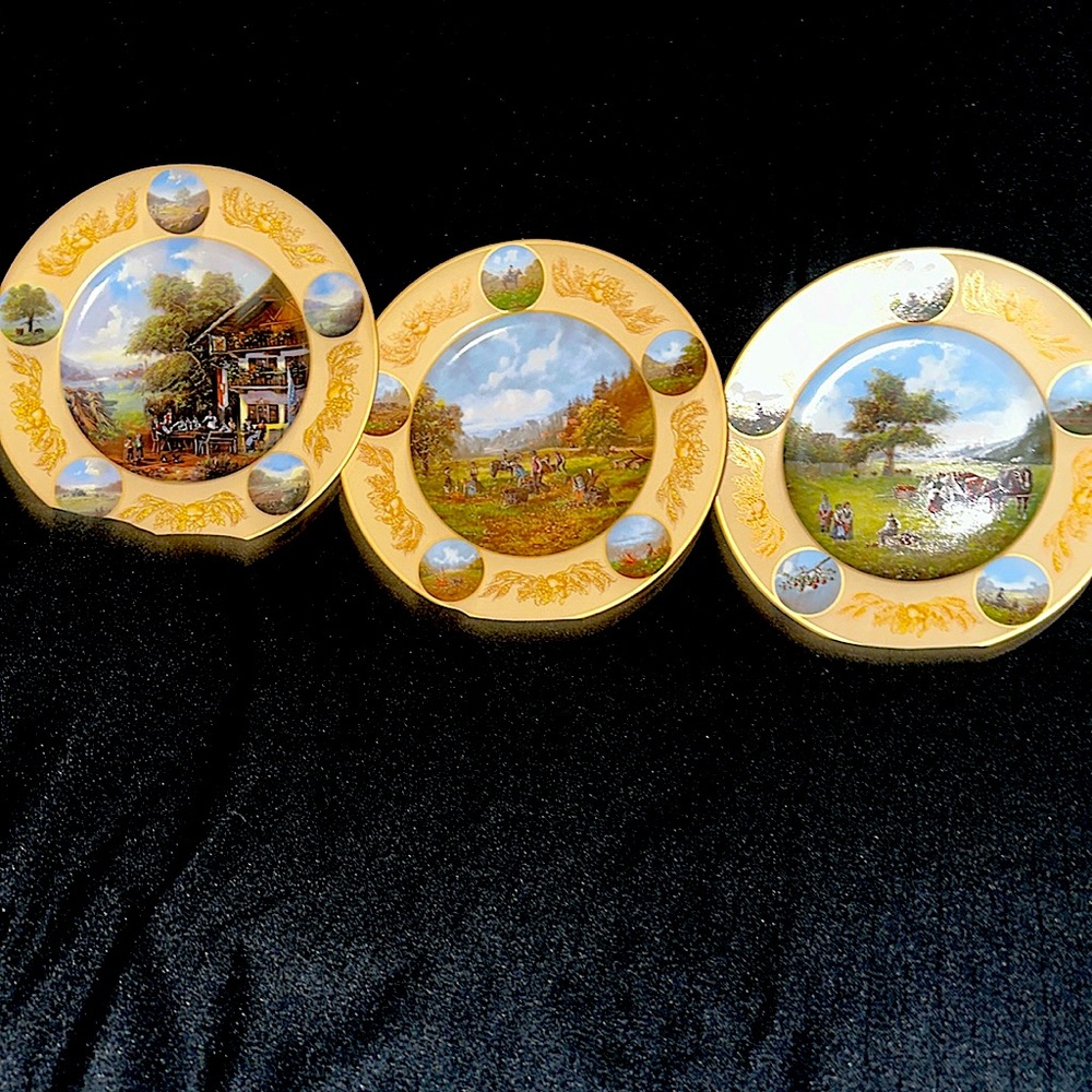 Collection painted plate for wall decoration